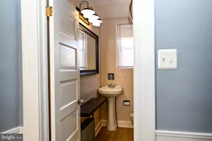 744 E 36th St, Baltimore, MD 21218 - Photo 22
