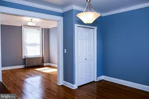 744 E 36th St, Baltimore, MD 21218 - Photo 18