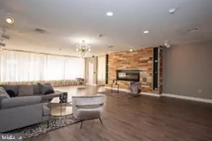 3601 Clarks Ln, Baltimore, MD 21215 - Photo 6