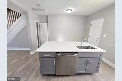 3169 Ravenwood Avenue, Baltimore, MD 21213 - Photo 6