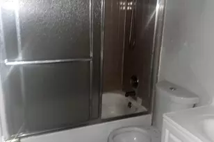 511 N Port St, Baltimore, MD 21205 - Photo 8