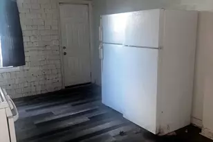 511 N Port St, Baltimore, MD 21205 - Photo 6