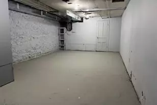 2619 N Calvert St, Baltimore, MD 21218 - Photo 12