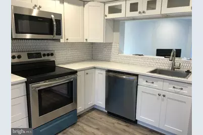 1018 Dartmouthglen Way, Baltimore, MD 21212 - Photo 2