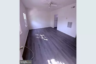 520 Baltic Avenue #B, Baltimore, MD 21225 - Photo 2