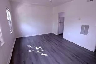 520 Baltic Ave, Baltimore, MD 21225 - Photo 2