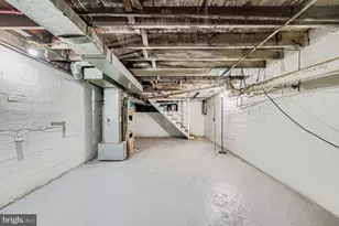 415 Cambria St, Baltimore, MD 21225 - Photo 14