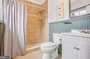 801 S East Ave, Baltimore, MD 21224 - Photo 14