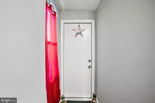 449 S Augusta Ave, Baltimore, MD 21229 - Photo 20