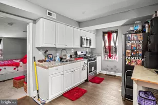 449 S Augusta Ave, Baltimore, MD 21229 - Photo 24