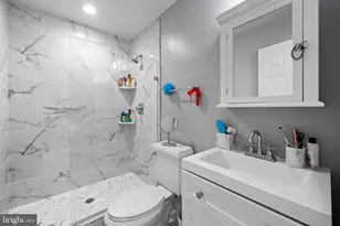 1252 Dockside Cir, Baltimore, MD 21224 - Photo 26