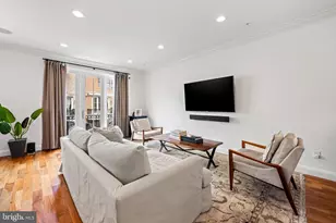 1252 Dockside Cir, Baltimore, MD 21224 - Photo 14