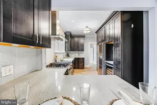 307 E Lake Ave, Baltimore, MD 21212 - Photo 16