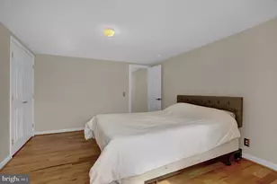 2308 E Fairmount Ave, Baltimore, MD 21224 - Photo 10