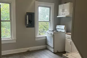 1503 E 28th Street E, Baltimore, MD 21218 - Photo 4