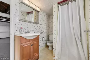 6907 Moyer Ave, Baltimore, MD 21234 - Photo 30