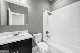 320 S Highland Ave, Baltimore, MD 21224 - Photo 12