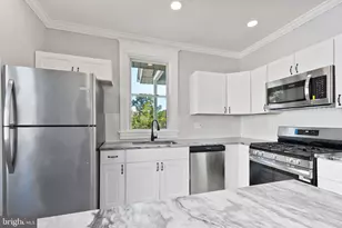 5211 Eugene Ave, Baltimore, MD 21206 - Photo 16