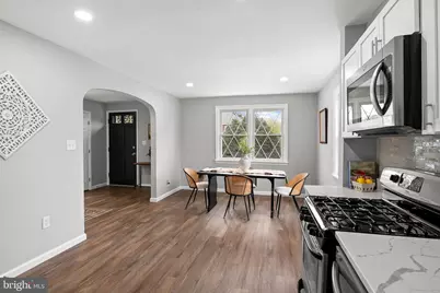 4319 Valley View Avenue, Baltimore, MD 21206 - Photo 16