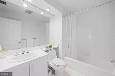 3704 N Charles Street N #406, Baltimore, MD 21218 - Photo 28