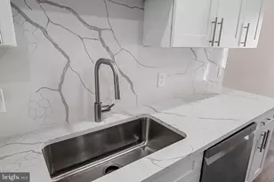 1032 N Fulton Ave, Baltimore, MD 21217 - Photo 18