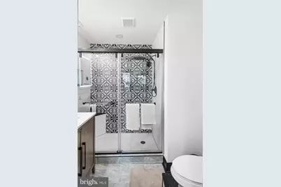 519 S Kenwood Avenue, Baltimore, MD 21224 - Photo 14