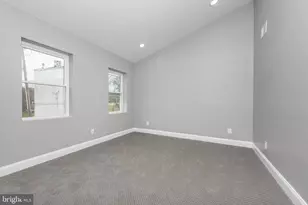 1064 W Fayette St, Baltimore, MD 21223 - Photo 20