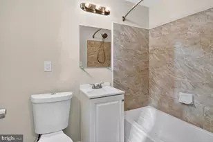 3814 Erdman Ave, Baltimore, MD 21213 - Photo 14