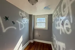 1201 Darley Ave, Baltimore, MD 21218 - Photo 12