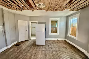 1201 Darley Ave, Baltimore, MD 21218 - Photo 4