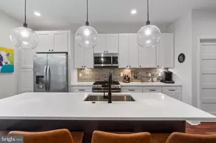 4011 Hickory Ave, Baltimore, MD 21211 - Photo 10