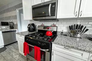 2700 Grindon Ave, Baltimore, MD 21214 - Photo 2