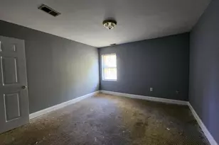 32 S Fulton Ave, Baltimore, MD 21223 - Photo 10