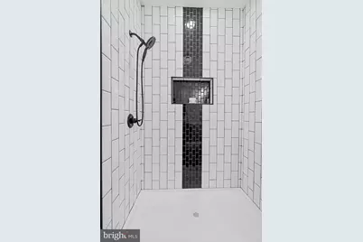 1315 N Montford Avenue, Baltimore, MD 21213 - Photo 26