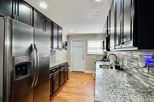 1019 W Fayette St, Baltimore, MD 21223 - Photo 10