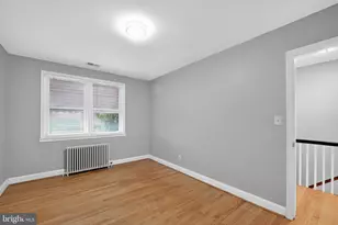 1017 Wicklow Rd, Baltimore, MD 21229 - Photo 14