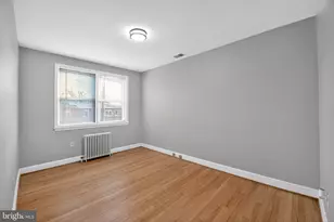 1017 Wicklow Rd, Baltimore, MD 21229 - Photo 8