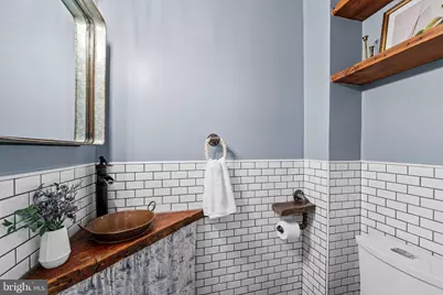 102 S Washington Street, Baltimore, MD 21231 - Photo 8