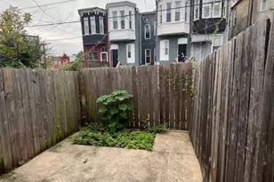 1120 Shields Pl, Baltimore, MD 21201 - Photo 6