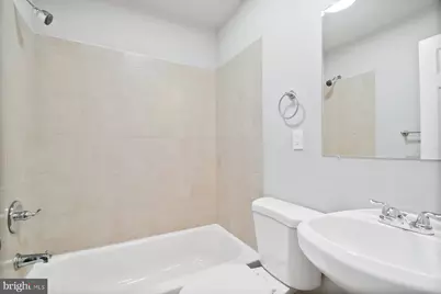 626 N Decker Avenue, Baltimore, MD 21205 - Photo 10