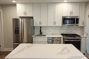 4135 The Alameda, Baltimore, MD 21218 - Photo 4