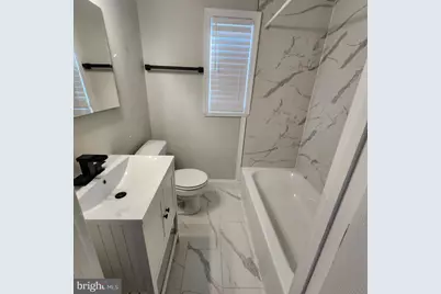 4135 The Alameda, Baltimore, MD 21218 - Photo 8