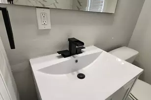 4135 The Alameda, Baltimore, MD 21218 - Photo 10