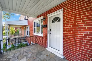 3658 Greenvale Rd, Baltimore, MD 21229 - Photo 2