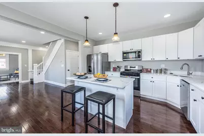 4001 Ridgecroft, Baltimore, MD 21206 - Photo 8