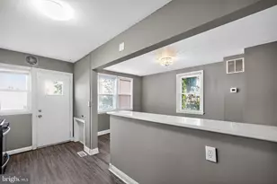 901 Kevin Rd, Baltimore, MD 21229 - Photo 14