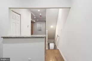 912 N Milton Ave, Baltimore, MD 21205 - Photo 16