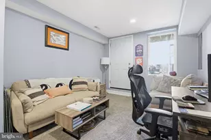 236 S Clinton St, Baltimore, MD 21224 - Photo 22