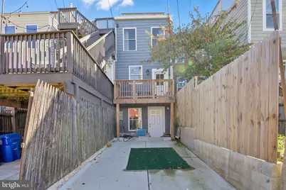 236 S Clinton Street, Baltimore, MD 21224 - Photo 32