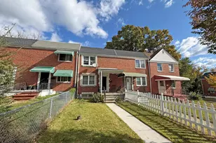 830 St Dunstans Rd, Baltimore, MD 21212 - Photo 2